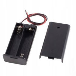 Koszyk na baterie 2xAA (R6 1.5V) z wyłącznikiem i przewodami